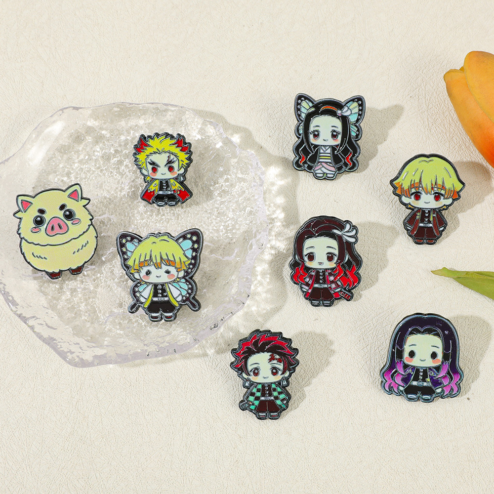 8pcs Demon Slayer Anime Lapel  - đánh giá và giá Cosplay Anime Tsunade