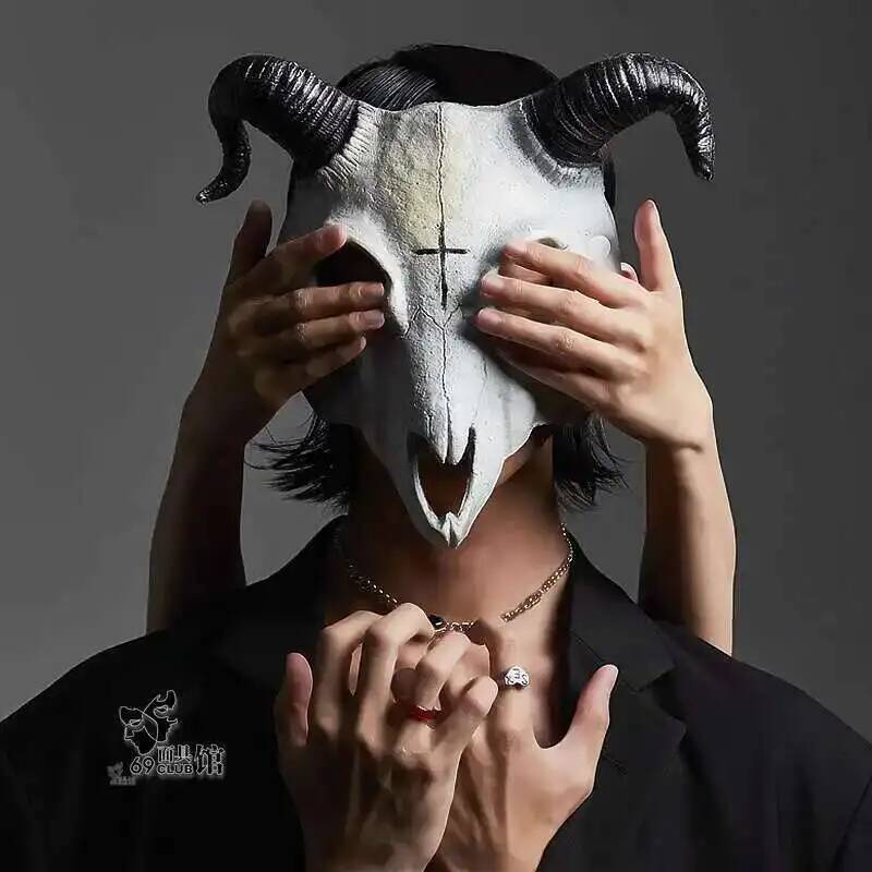 Swallowtail Butterfly Male Ram - đánh giá và giá Anime Cosplay Tiktok